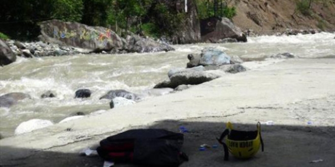 Rafting yaparken dereye düşen muhasebe müdürü boğuldu