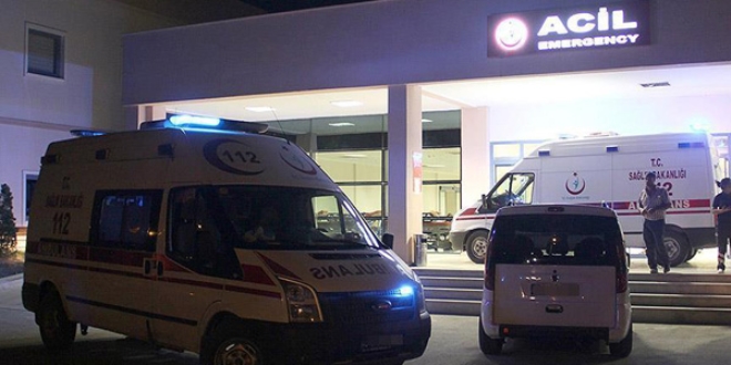 Kına gecesinde başına isabet eden kurşun sonucu öldü