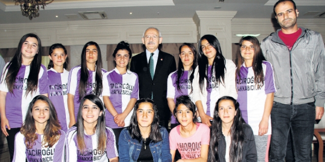 Saydamlıktan yana tavrı başını yedi
