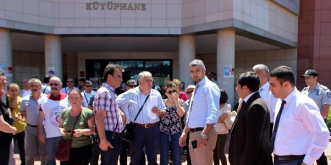 ADÜ'de üç üniversite personeli başka yerlere atandı