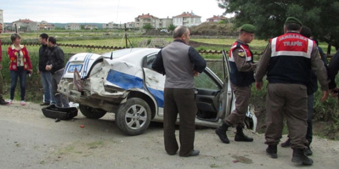 Tekirdağ'da polis otosu takla attı: 1 yaralı