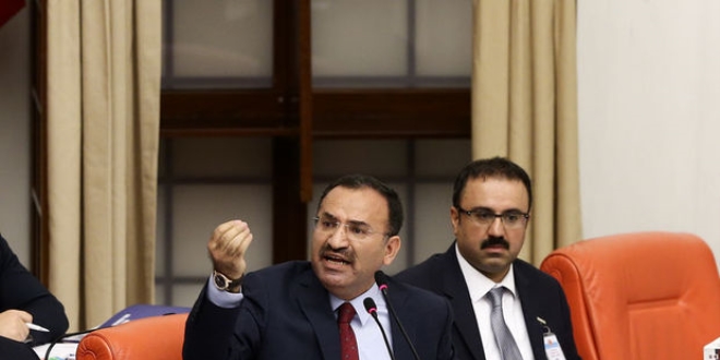 Bekir Bozdağ'dan CHP'li vekile: Esad'ın temsilcisi misin?