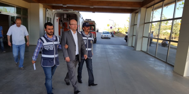Rüşvet aldığı iddia edilen vergi müfettişi tutuklandı