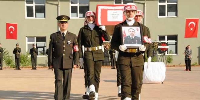 Nusaybin'de şehit olan Astsubay için tören düzenlendi