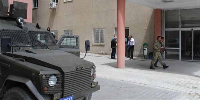 Ağrı'da bir terörist teslim oldu