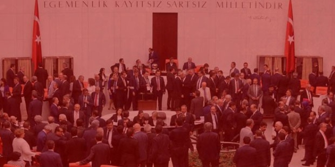 Dokunulmazlık teklifinde kritik 10 oy