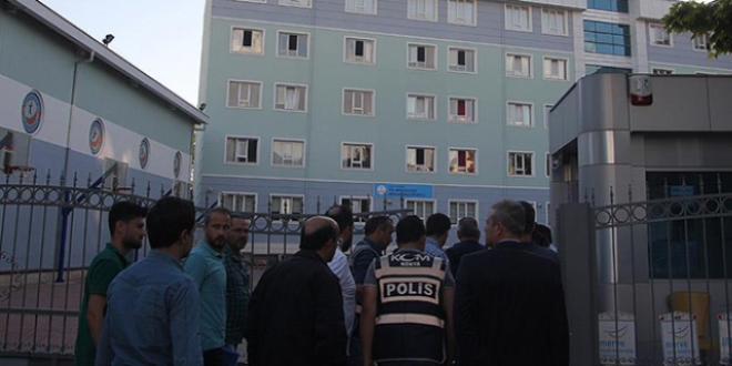 Burslardan öğrencilerin haberi yok