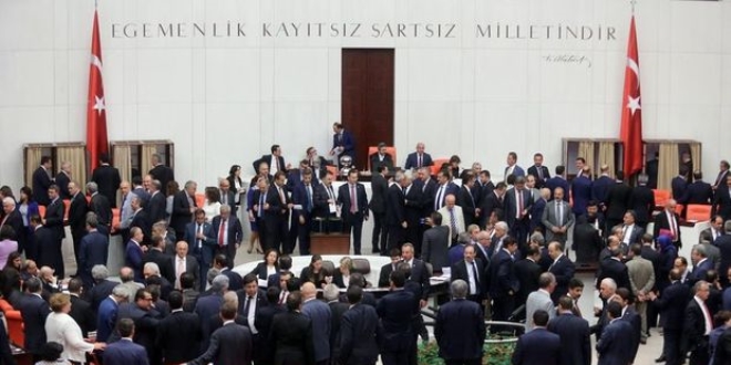 Meclis, dokunulmazlık için bugün toplanıyor