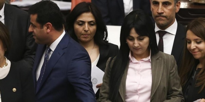 'AYM'ye iptal başvurusu için 52 milletvekiline daha ihtiyacımız var'