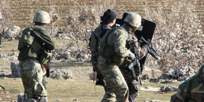Diyarbakır'da PKK'nın bomba yüklü traktörü ele geçti