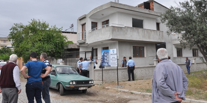 Devrilen duvar altında kalan müftülük çalışanı öldü