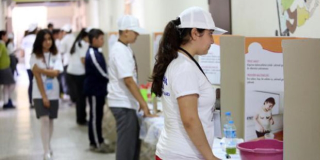Terörün gölgesindeki okulun öğrencileri bilime yöneldi