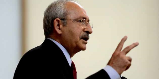 CHP'den 'dokunulmazlık'la ilgili AYM'ye taşınan vekillere hukuki destek