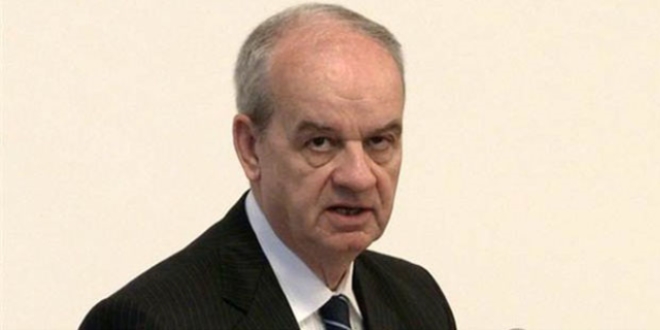 İlker Başbuğ'dan imam hatip okullarına destek