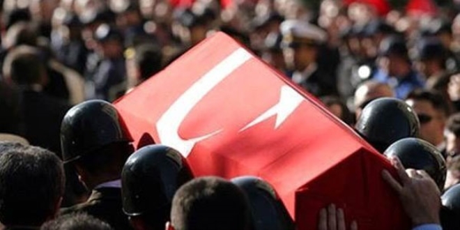 Yaralı polis 1.5 ay sonra şehit oldu