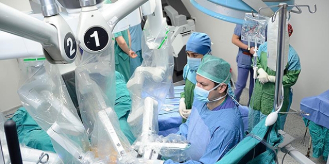 Türkiye sağlıkta bölgenin 'öncü ülkesi' olmayı hedefliyor