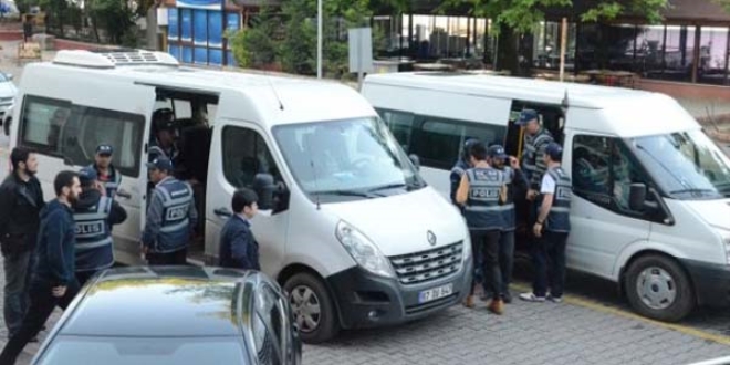 Zonguldak'ta savc'dan 'FET/PDY' aklamas
