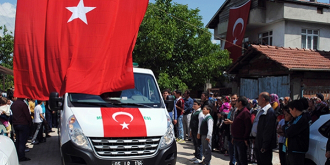 Şehit askerin son mektubu yürekleri dağladı