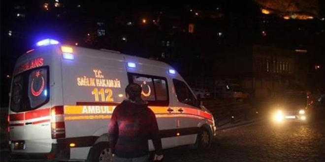 Mardin'de karakola saldr: 1'i asker, 2 korucu ehit