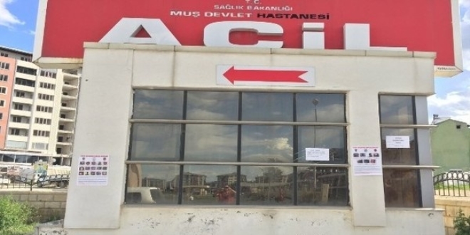 'Teröristi ihbar et' afişi