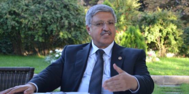 AK Parti'li Demiröz: Başkanlık sistemi fiilen başladı