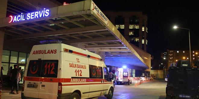 Tunceli'de yaralanan asker ehit oldu