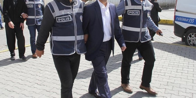 Balıkesir FETÖ/PDY operasyonunda 14 iş adamı gözaltında