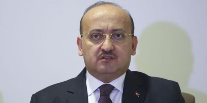 Akdoğan: Kara bir leke olarak çok kötü bir gelenek başlattı