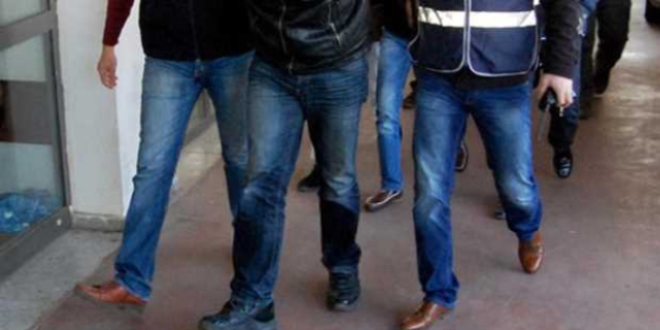 Havalimanında uyuşturucu ve kaçak ilaç operasyonu