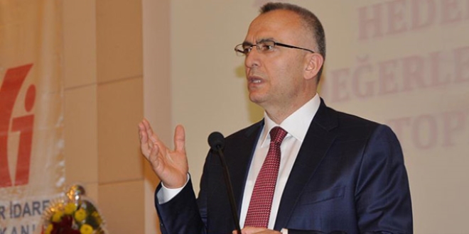 Maliye Bakanı'ndan faiz açıklaması