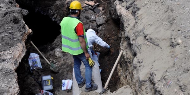 Şanlıurfa'da altyapı çalışmasında kemik parçaları bulundu