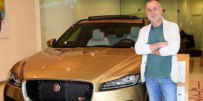 Lüks araç satışı arttı Kosifler düğmeye bastı