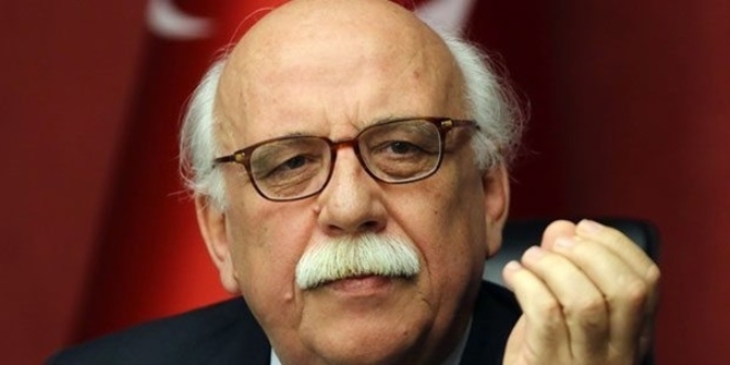 Bakan Avcı'yı taşıyan uçak sis yüzünden zorunlu iniş yaptı