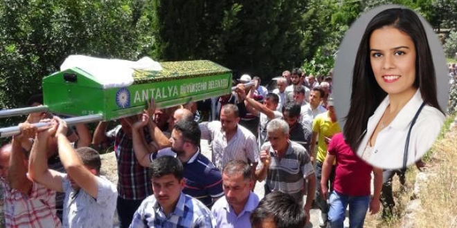 Otobüs kazasında ölen doktor, toprağa verildi