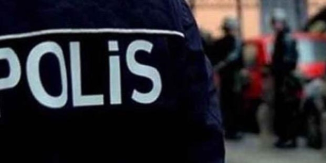 Üniversitede operasyon: 80 kişiye gözaltı