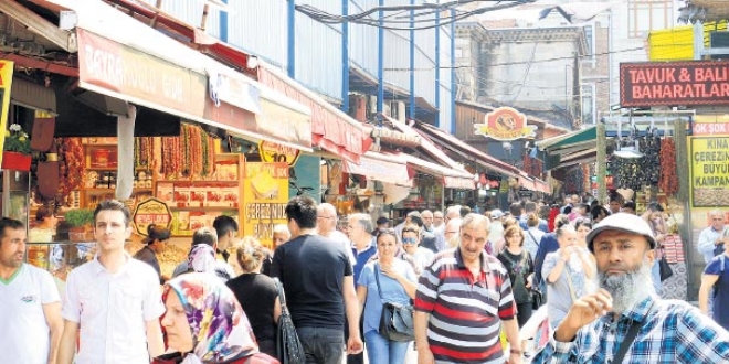 Ramazan 'okullu' oldu halk alverie kotu