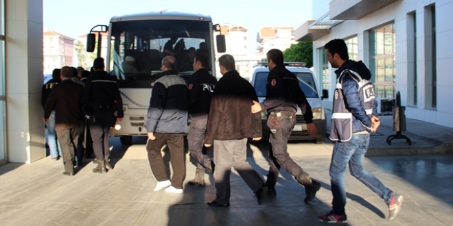 Kocaeli merkezli paralel yapı operasyonu: 80 gözaltı