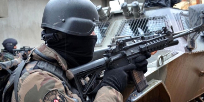 İdil'de çatışma: 2 güvenlik görevlisi yaralı