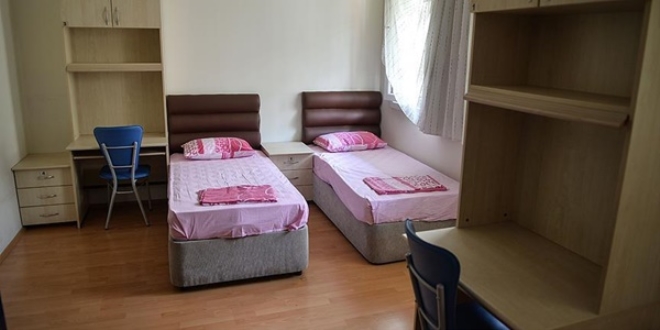 Öğrenci yurtlarının ruhsat yetkisi MEB'e veriliyor