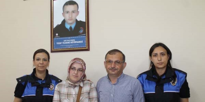 Şehitlerin ismi okul kütüphanelerinde yaşatılıyor