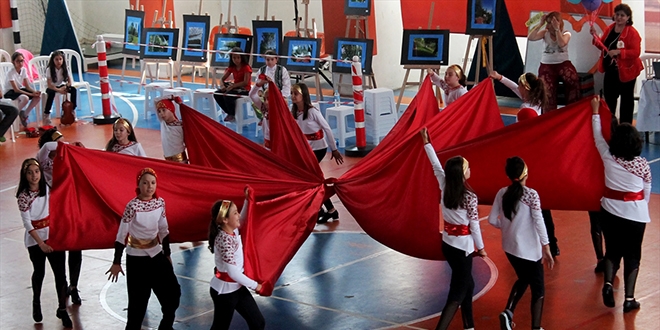 Ankara'daki ortaokuldan Şanlıurfa'ya mektuplu gönül köprüsü