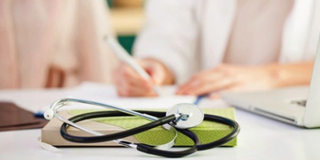 İşitme engelli doktor adayına 'özel steteskop'