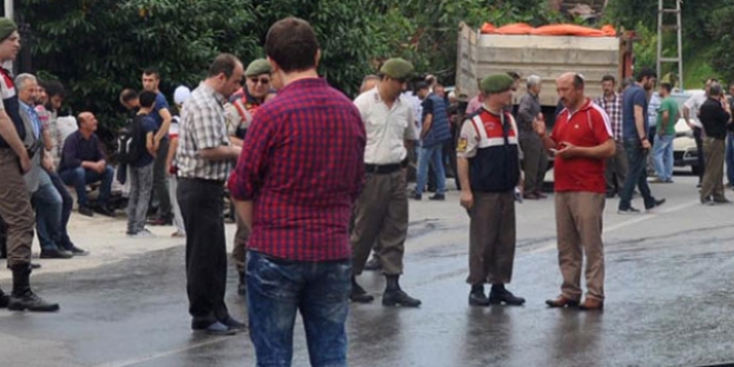 Trabzon'da kamyonun çarptığı 2 öğrenci çocuk öldü