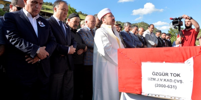 Şehit Uzman Çavuş Tok, son yolculuğuna uğurlandı