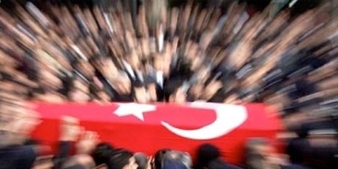 Hastaneye kaldırılan yaralı asker şehit oldu