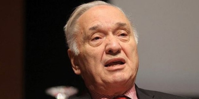 Villasının aidatını ödemeyen Hukukçu profesöre icra