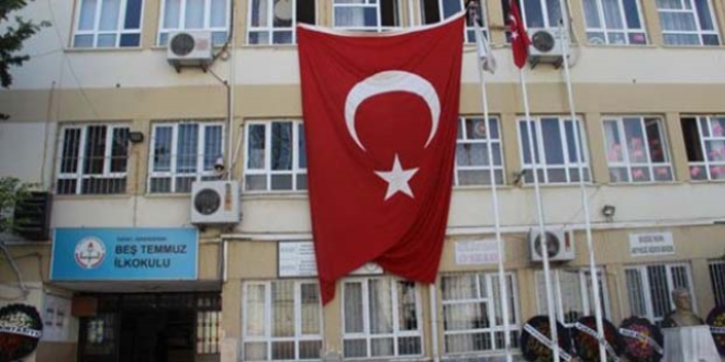 Osmaniye'deki kazada ölen öğrencilerin sınıfı kapatıldı