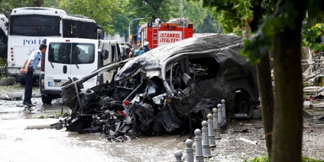 Bomba yüklü aracı patlatan teröristin eşkali belirlendi
