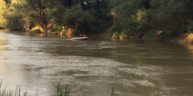 Balk tutarken nehre den 14 yandaki Yasin kayboldu