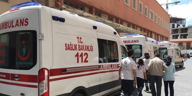 Midyat'taki terör saldırısında yaralanan polis şehit oldu